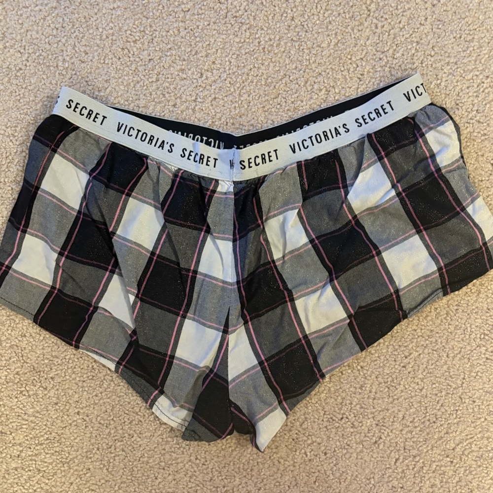 Victoria’s Secret PJ Shorts - Picture 2 of 3